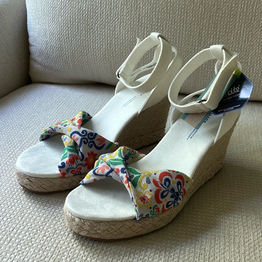 TOMS Marisela Wedge Sandal - Picture 7 of 9